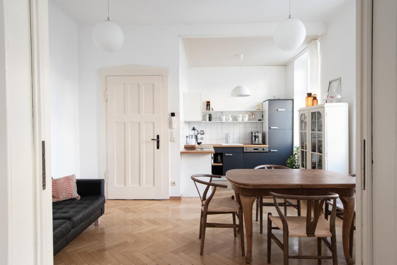 Modern Design Im Klassischem Altbau Weimar  Buitenkant foto